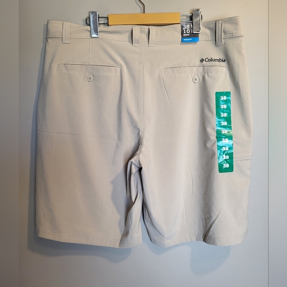 NEW- Columbia Men's Cargo Shorts , Size 38 - Picture 3 of 6